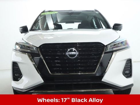 Certified 2023 Nissan Kicks SR image 7