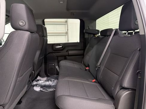 Certified 2025 Chevrolet Silverado 2500 Custom w/ Custom Value Package image 16