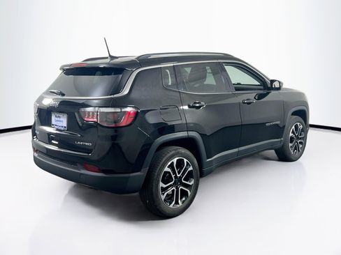 Used 2022 Jeep Compass Limited AWD/4WD image 5