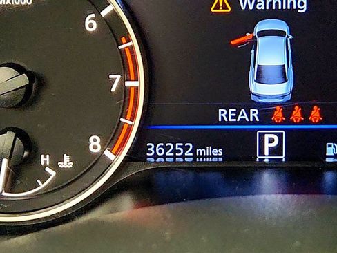 Used 2023 Nissan Altima 2.5 SR w/ SR Premium Package AWD/4WD image 15