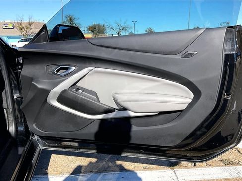 Used 2018 Chevrolet Camaro LT w/ RS Package image 27