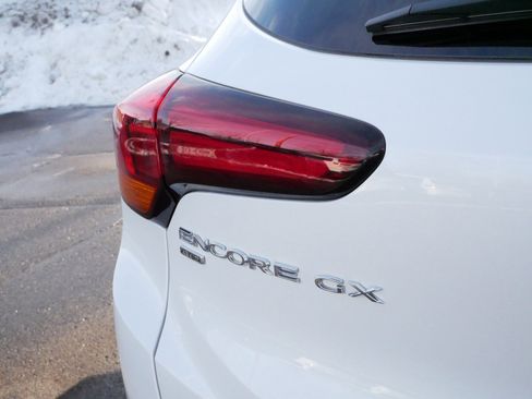 Used 2023 Buick Encore GX Essence w/ Experience Buick Package image 17