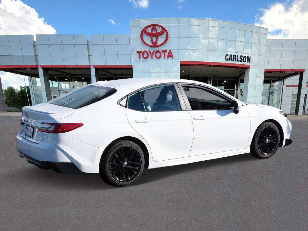 Certified 2025 Toyota Camry SE FWD image 5