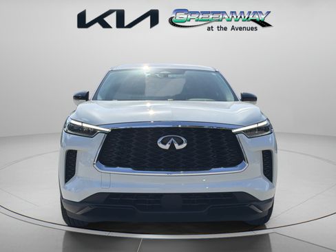 Used 2023 INFINITI QX60 Pure FWD image 2