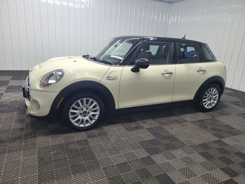 Used 2015 MINI Cooper S image 8
