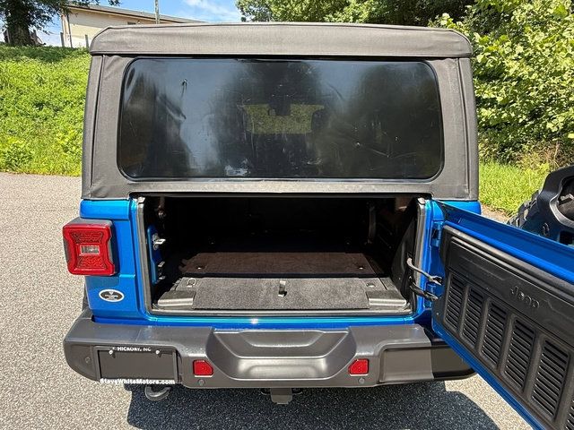 Used 2021 Jeep Wrangler Unlimited Sport AWD/4WD image 14