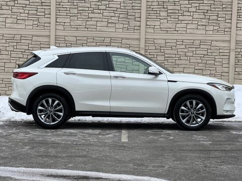 Used 2022 INFINITI QX50 Luxe w/ Cargo Package image 9