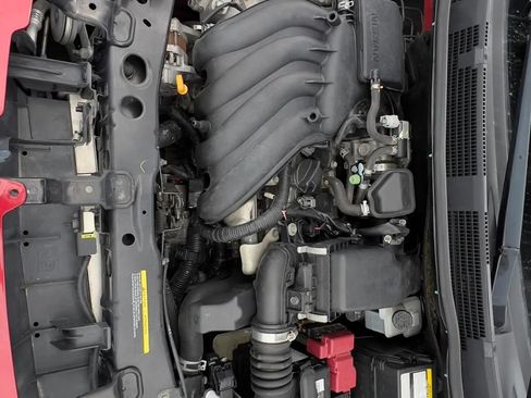 Used 2016 Nissan Versa S Plus FWD image 33