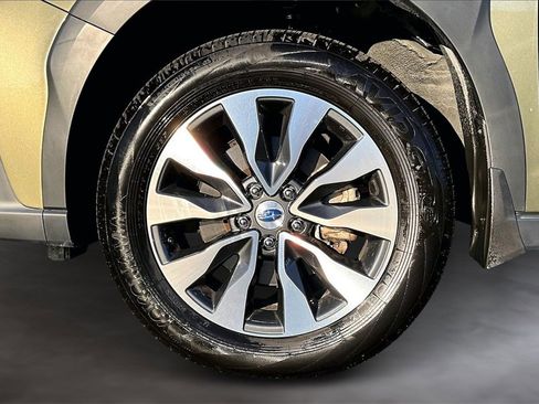 Used 2025 Subaru Outback Limited w/ Popular Package #2 image 9