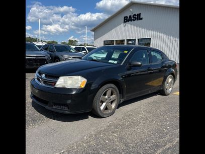 Used 2012 Dodge Avenger SXT w/ Cold Weather Group