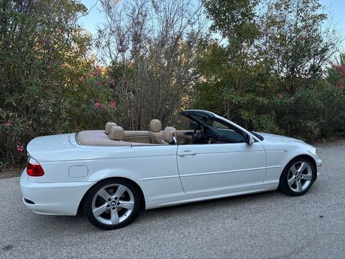 Used 2004 BMW 325Ci Convertible RWD image 16