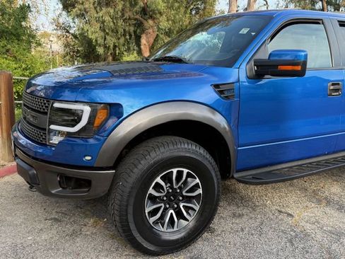 Used 2012 Ford F150 Raptor w/ Raptor Luxury Pkg image 9