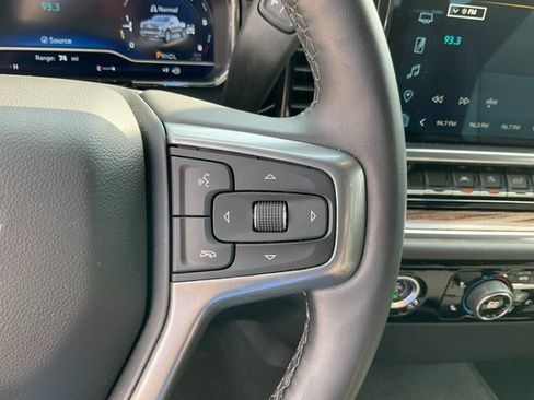 Used 2023 Chevrolet Silverado 1500 LT image 12