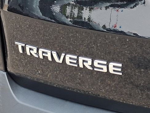 Used 2021 Chevrolet Traverse LT AWD/4WD image 33