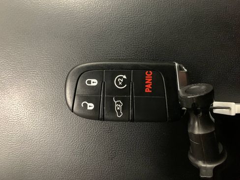 Used 2023 Dodge Durango R/T w/ Blacktop Package AWD/4WD image 33