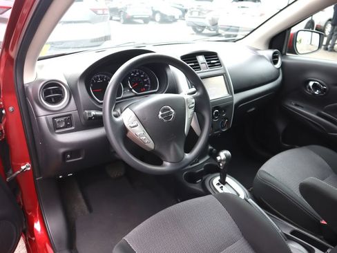 Used 2019 Nissan Versa SV FWD image 9