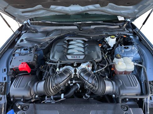 Used 2024 Ford Mustang GT RWD image 13