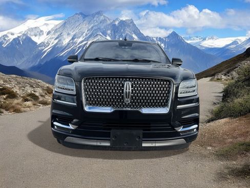 Used 2020 Lincoln Navigator L Reserve w/ Luxury Package image 8