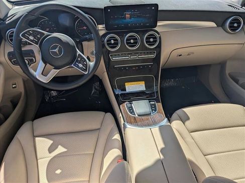 Used 2022 Mercedes-Benz GLC 300 image 18