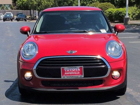 Used 2018 MINI Cooper 2-Door Hardtop FWD image 4