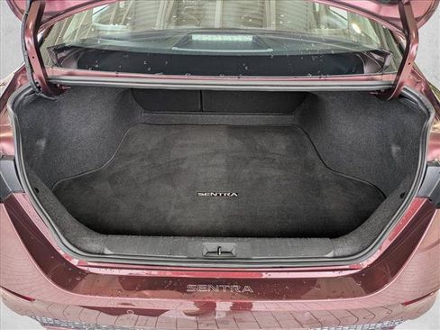 Used 2024 Nissan Sentra SV FWD image 6