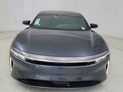 Used 2024 Lucid Air Touring image 13