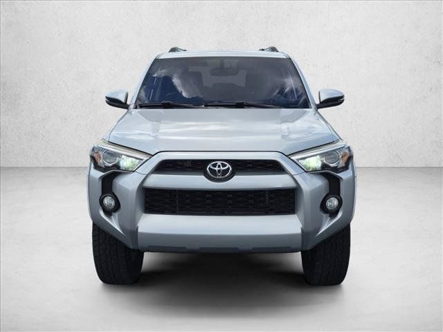 Used 2019 Toyota 4Runner SR5 Premium AWD/4WD image 2