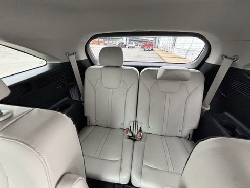 Used 2024 Kia Sorento SX image 29