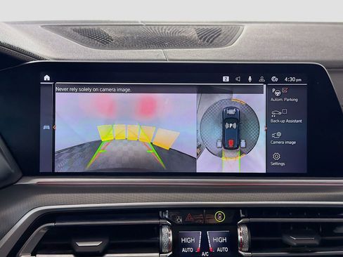 Used 2023 BMW X5 xDrive40i w/ Premium Package image 18