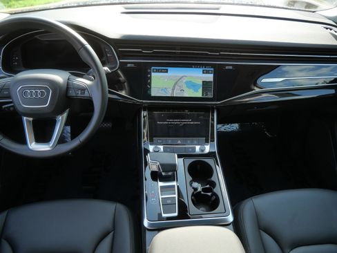 Used 2022 Audi Q7 3.0T Premium AWD/4WD image 10