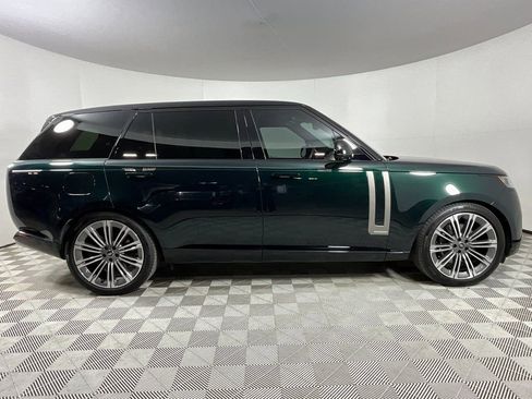 Used 2025 Land Rover Range Rover Long Wheelbase Autobiography image 5