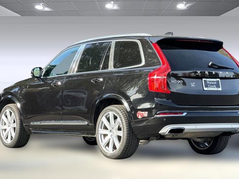 Used 2017 Volvo XC90 T8 Excellence image 3