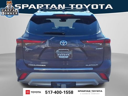 Used 2024 Toyota Highlander Platinum AWD/4WD image 7