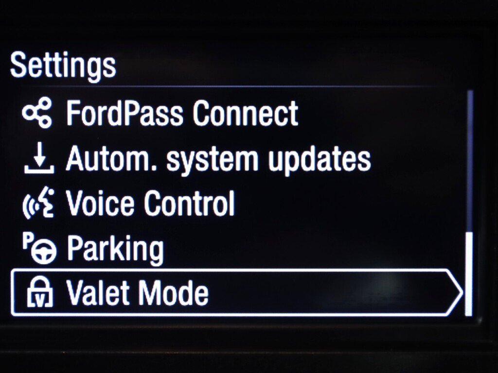 Used 2020 Ford Mustang Coupe RWD image 20