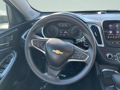 Used 2024 Chevrolet Malibu LT FWD image 44