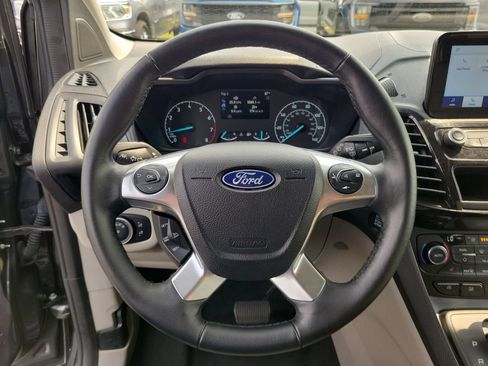 Certified 2023 Ford Transit Connect Titanium FWD image 23