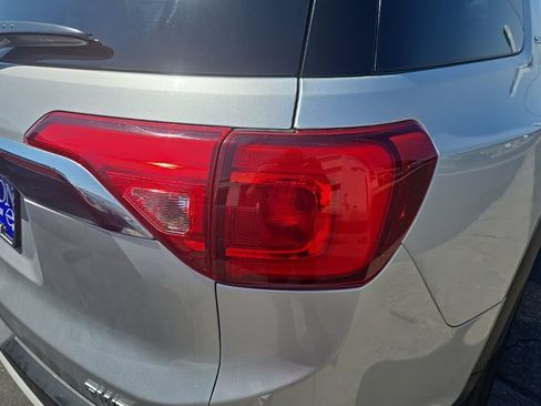 Used 2018 GMC Acadia SLT AWD/4WD image 37