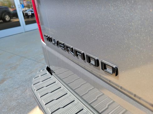 Used 2021 Chevrolet Silverado 1500 RST w/ Convenience Package II AWD/4WD image 23