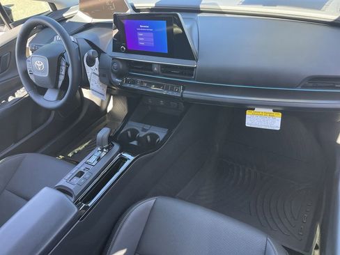 New 2026 Toyota Prius Plug-In Hybrid image 25