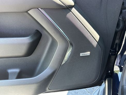 Used 2023 Chevrolet Tahoe High Country w/ Advanced Technology Package image 25