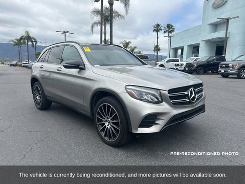 Used 2019 Mercedes-Benz GLC 300 image 2