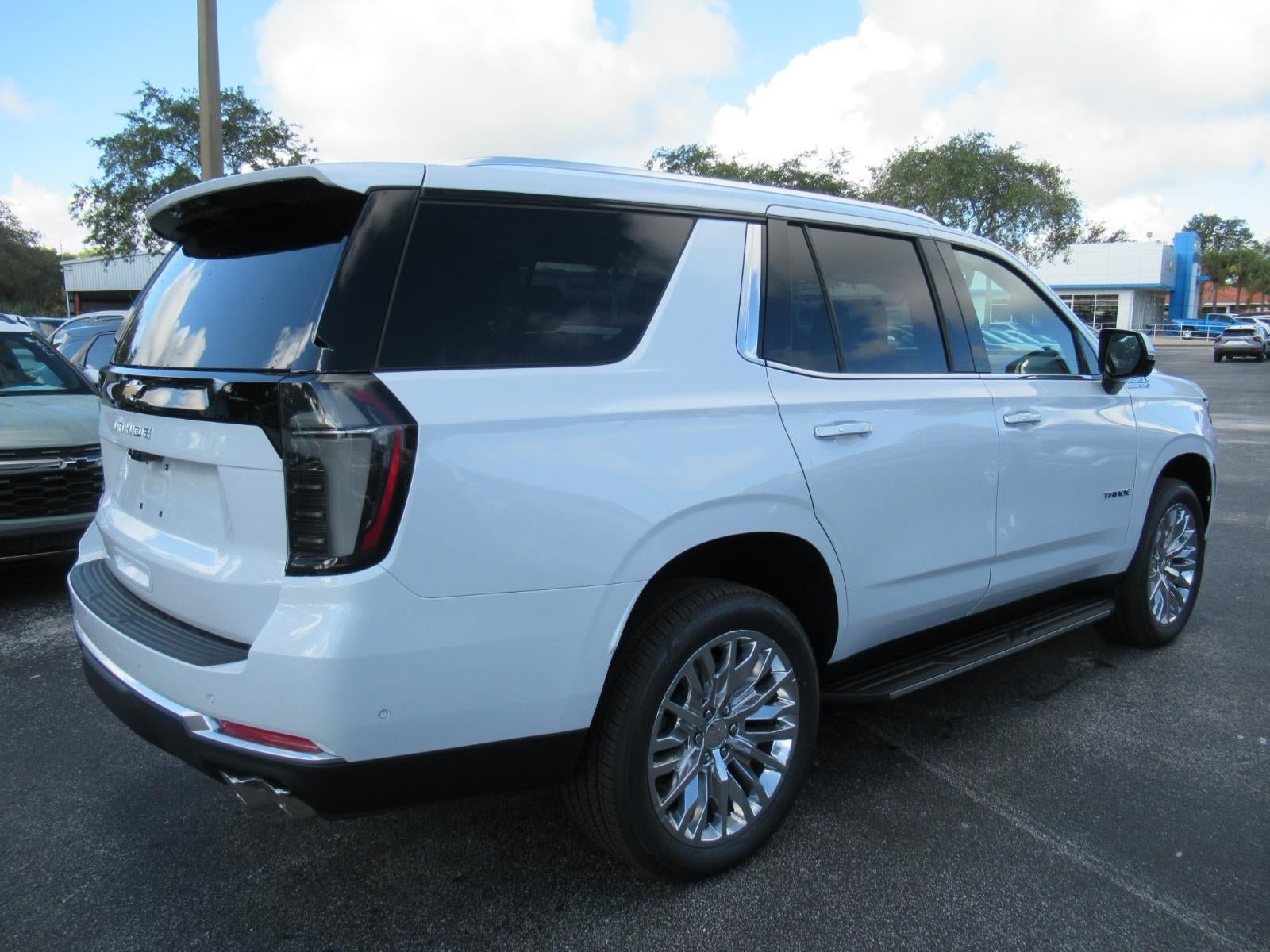 New 2026 Chevrolet Tahoe High Country w/ Sun And Tow Package AWD/4WD image 5
