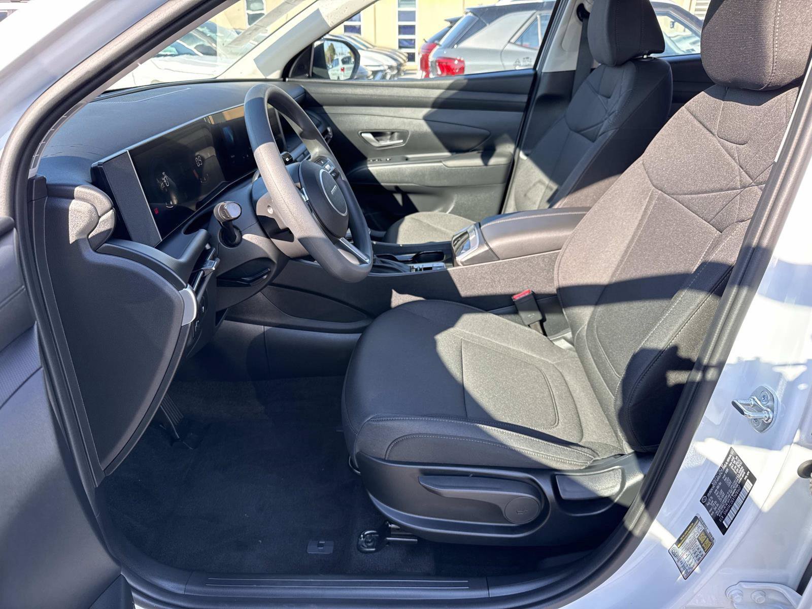 New 2026 Hyundai Tucson SE AWD/4WD image 9