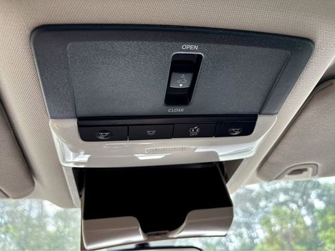 New 2026 Nissan Altima 2.5 SV FWD image 36