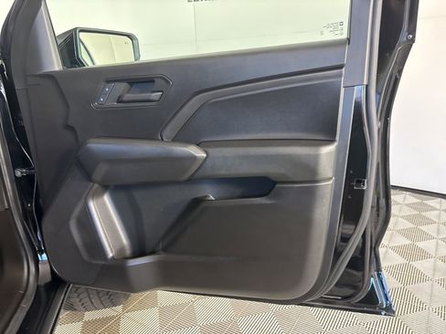 Used 2024 Chevrolet Colorado Trail Boss w/ Technology Package image 22