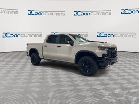 New 2026 Chevrolet Silverado 1500 ZR2 AWD/4WD image 2