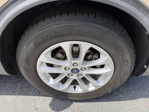 Used 2020 Ford Escape SE FWD image 41