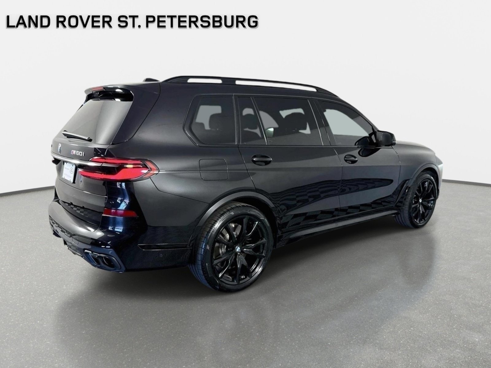 Used 2025 BMW X7 M60i AWD/4WD image 5