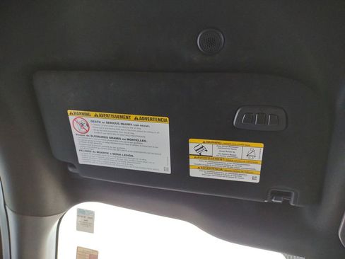 Used 2024 Ford F350 Lariat image 39