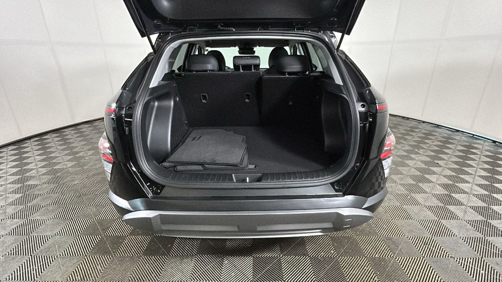 Certified 2026 Hyundai Kona SEL Premium AWD/4WD image 33